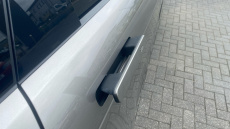 Land Rover Range Rover Evoque 2.0 D200 R-Dynamic HSE 5dr Auto Diesel Hatchback